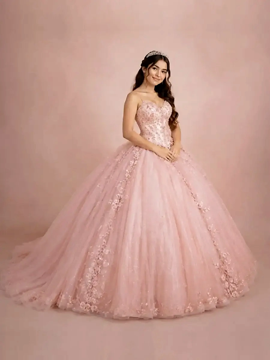 Ángela Isabel Suárez Montgomery · XV años